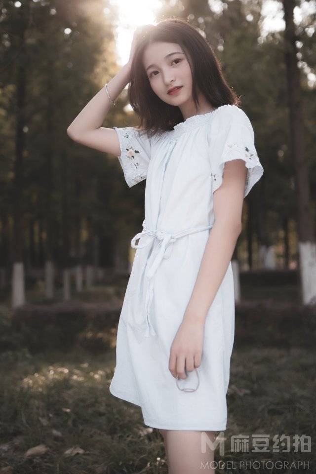 校园模特
