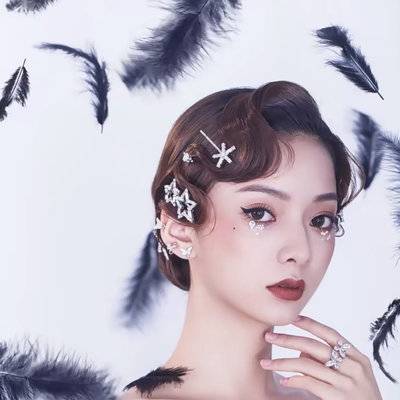 清新模特