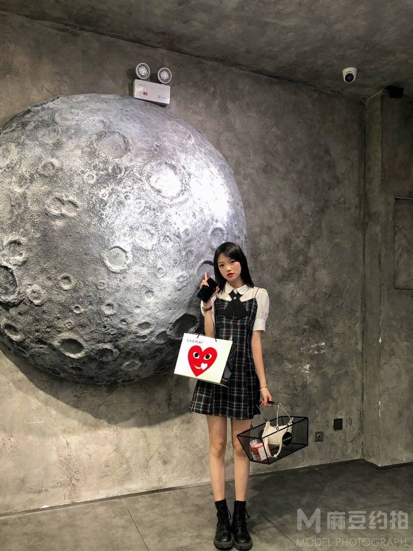 校园模特