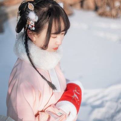汉服模特