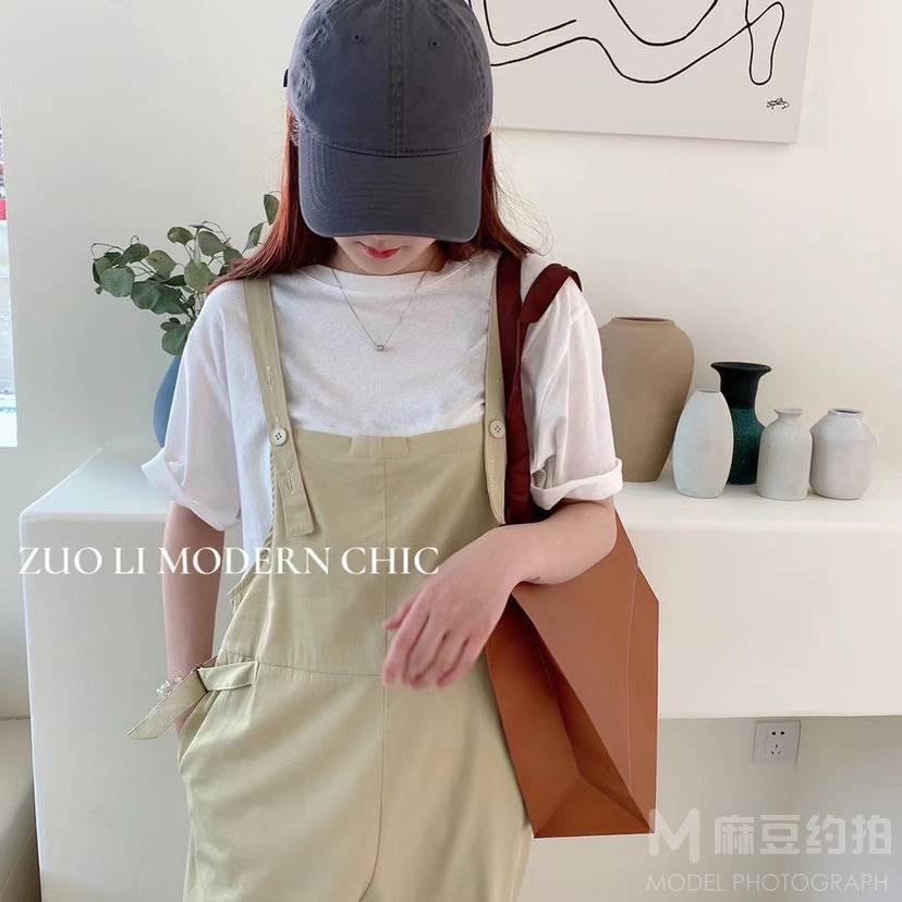 纪实模特