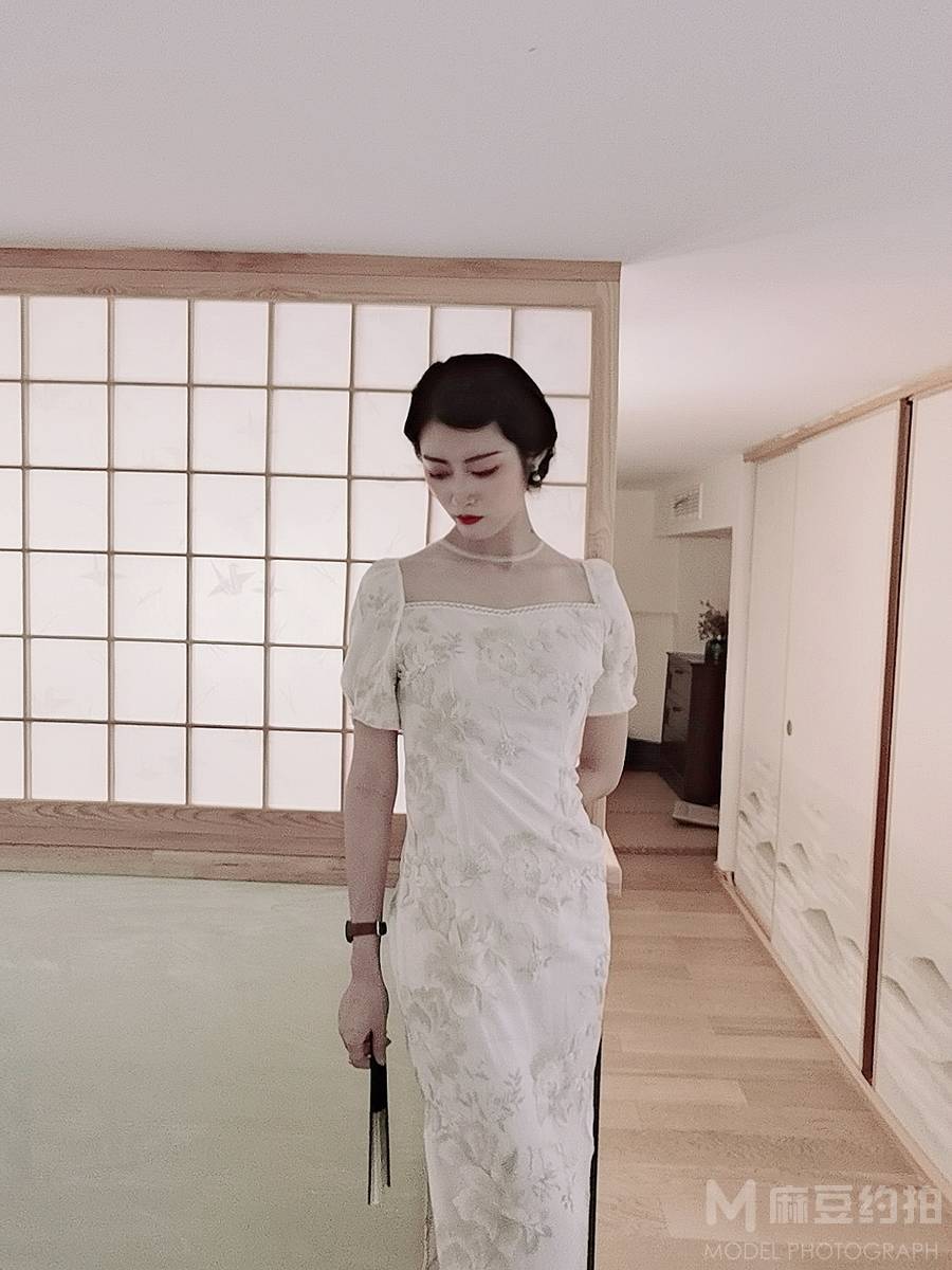 民国模特