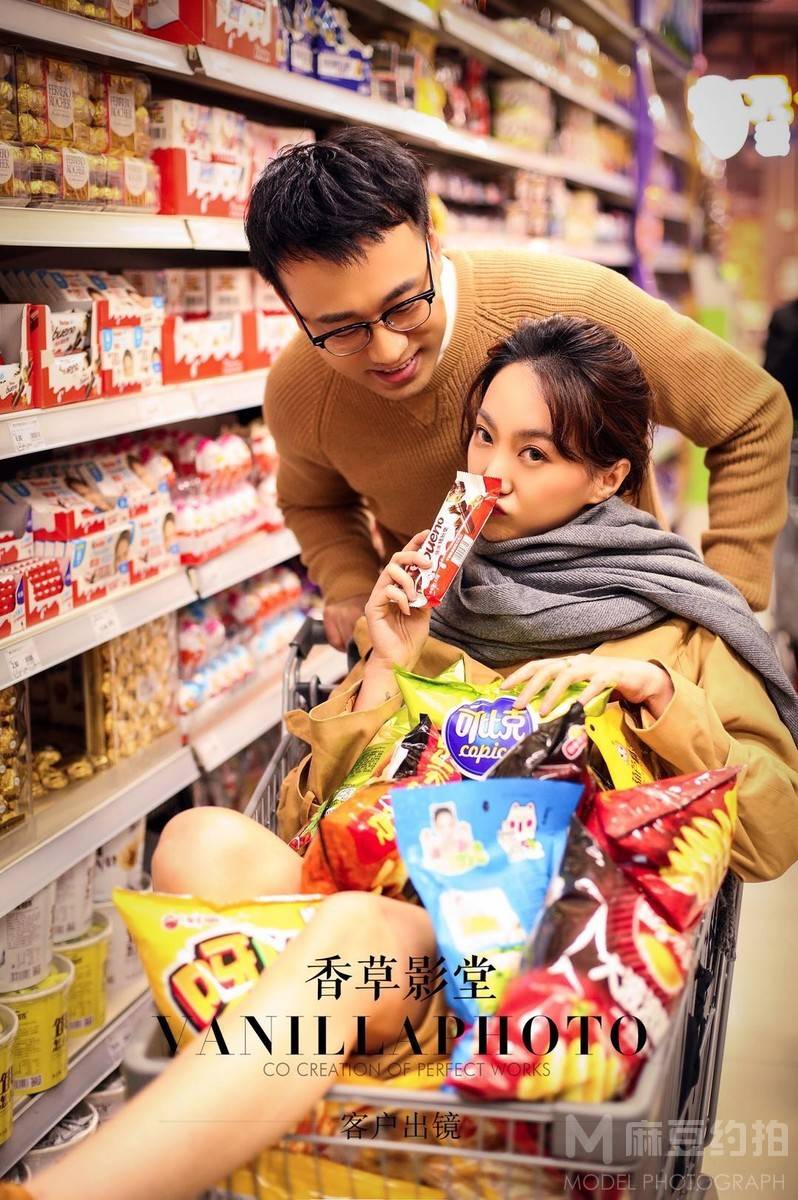 情侣模特