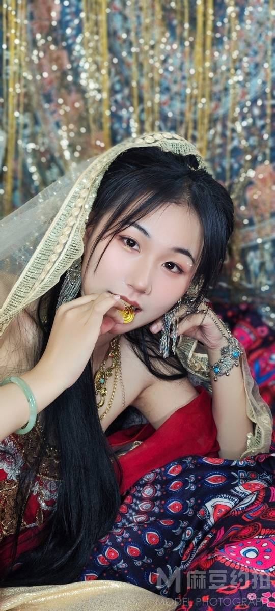 宝丽来模特