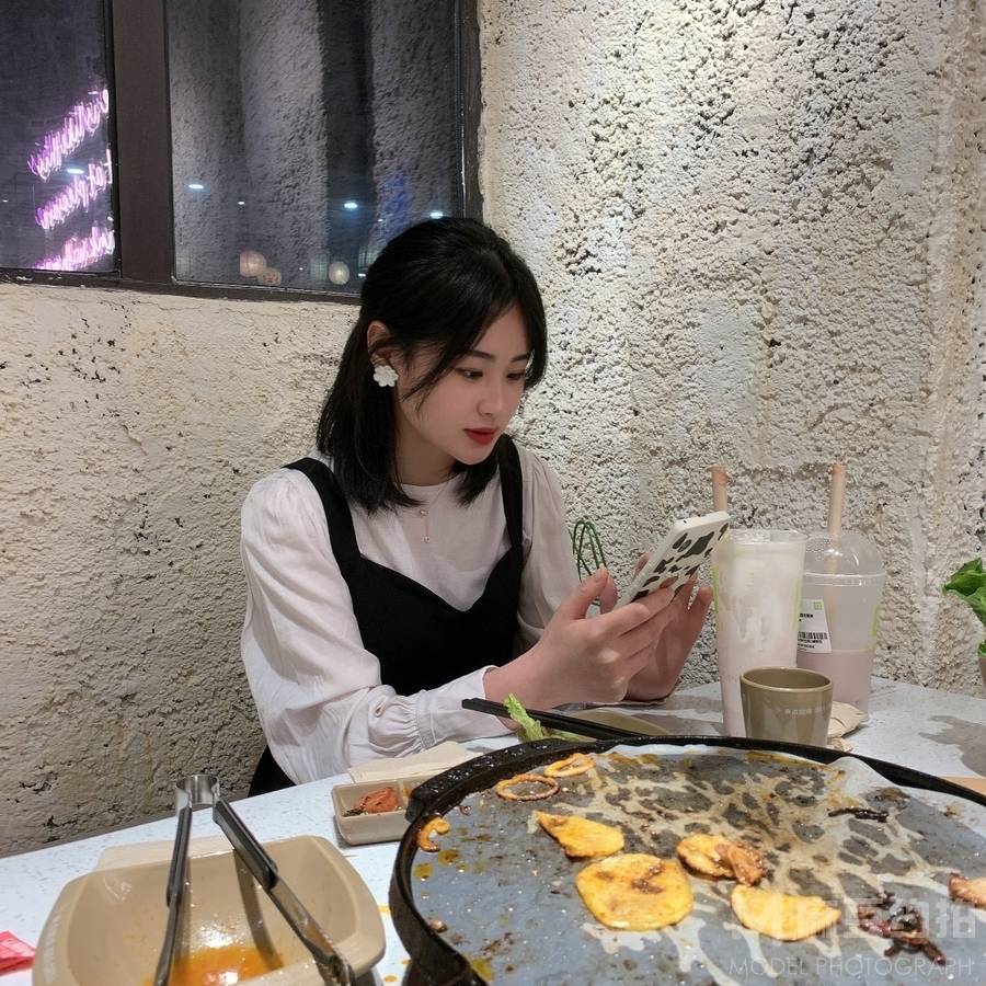 少女模特