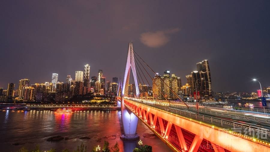 夜景模特