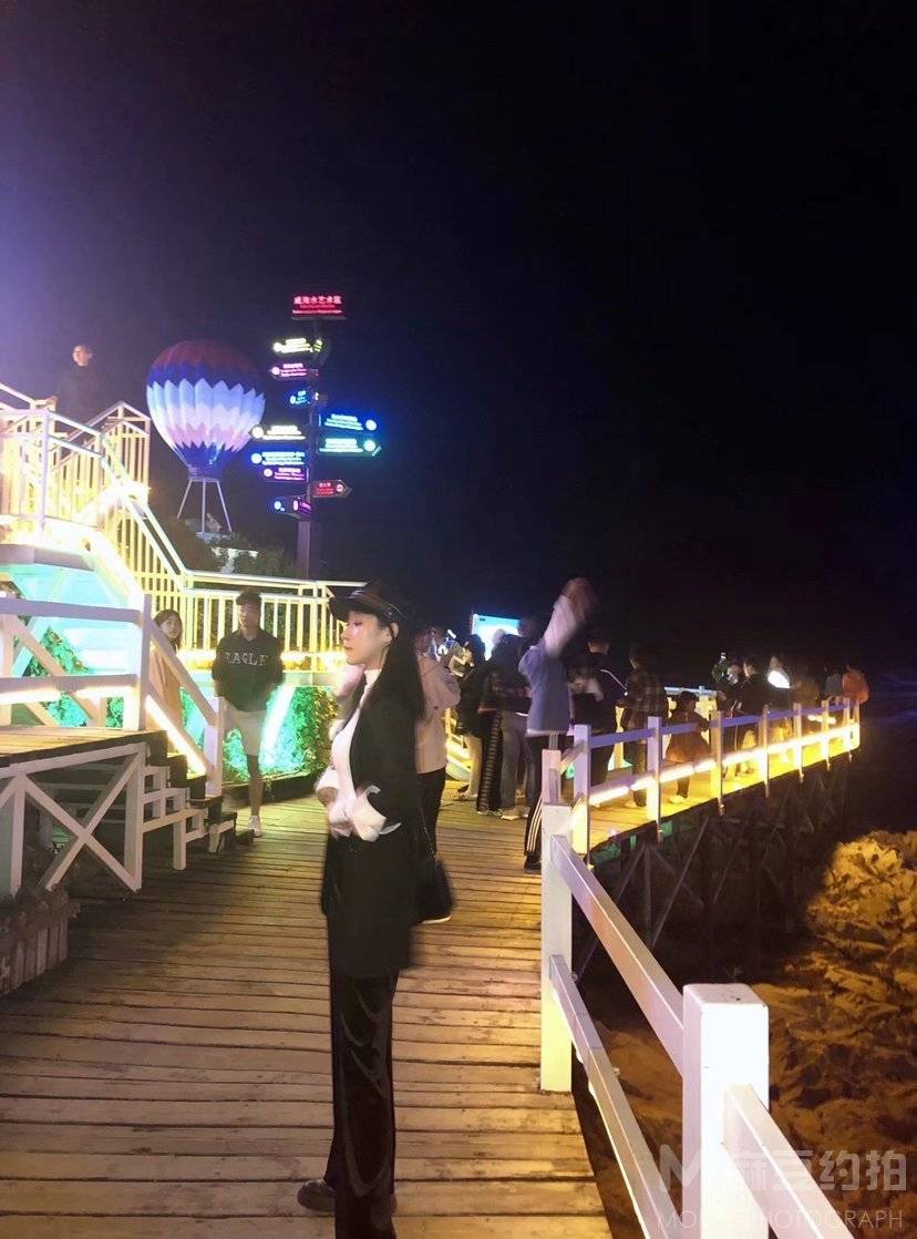 夜景模特
