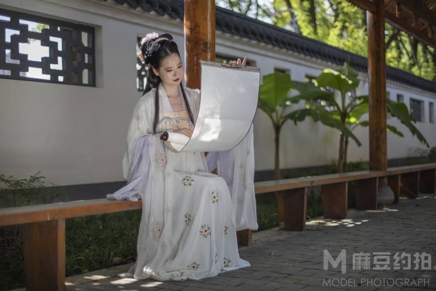纪实模特