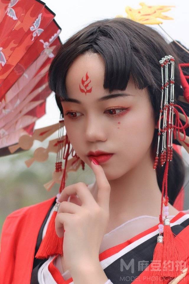妆容模特
