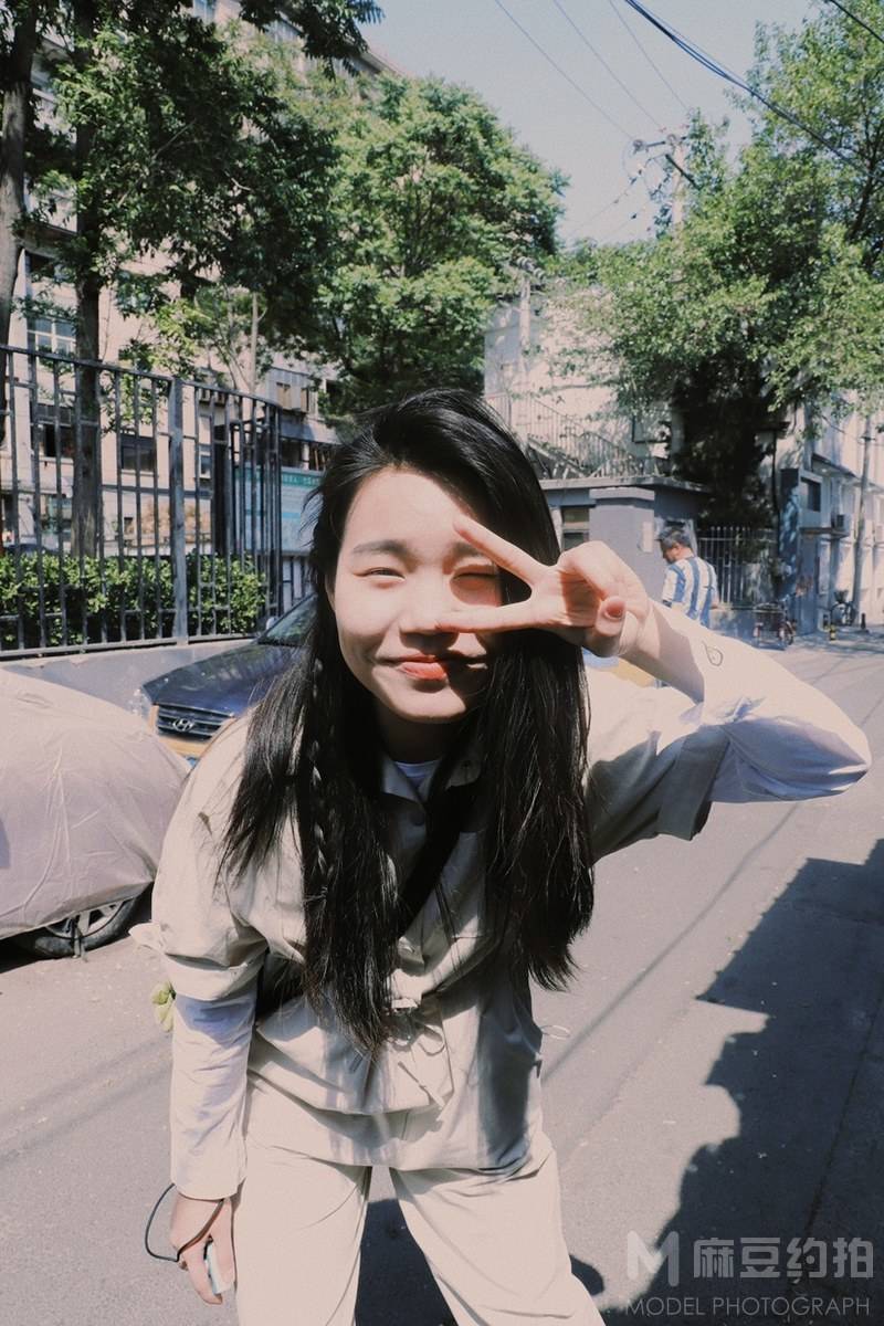 清新模特