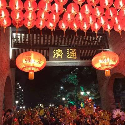 夜景模特