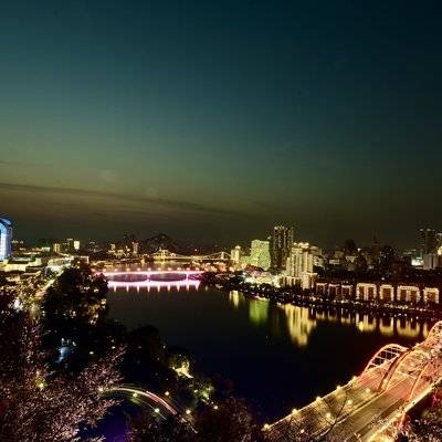 夜景模特