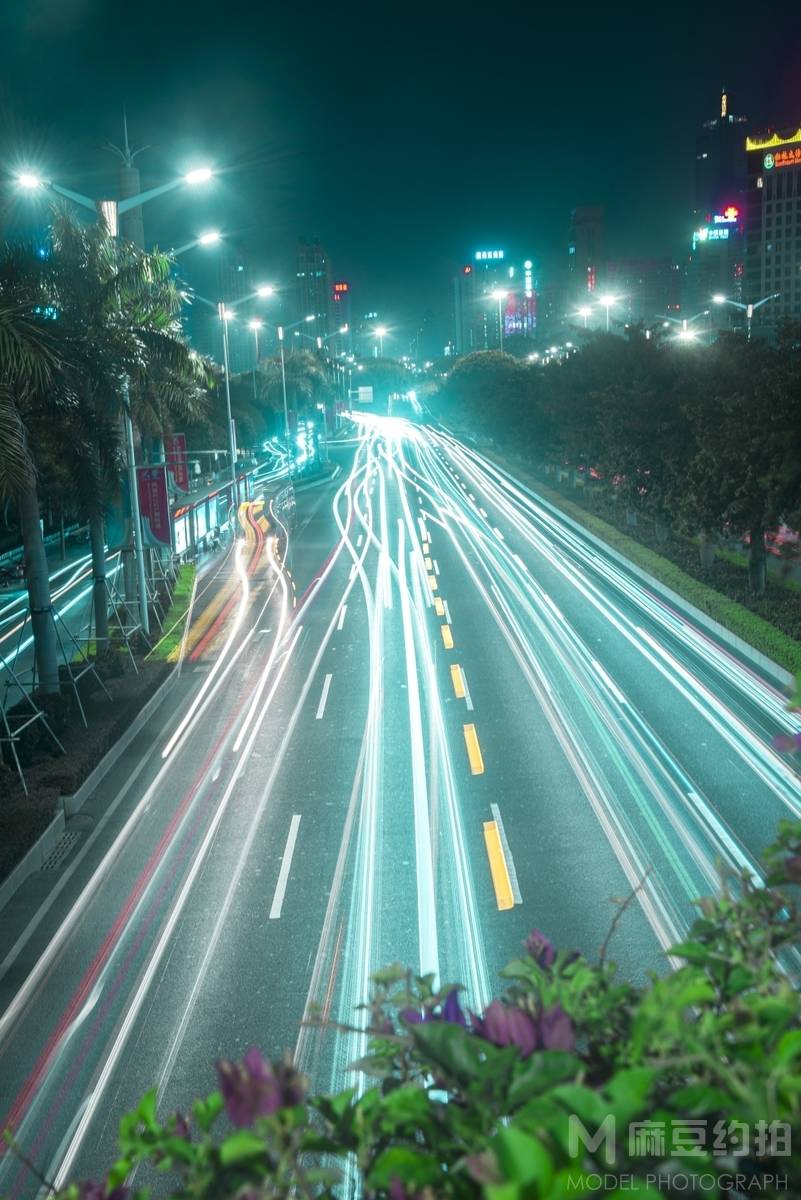 夜景模特