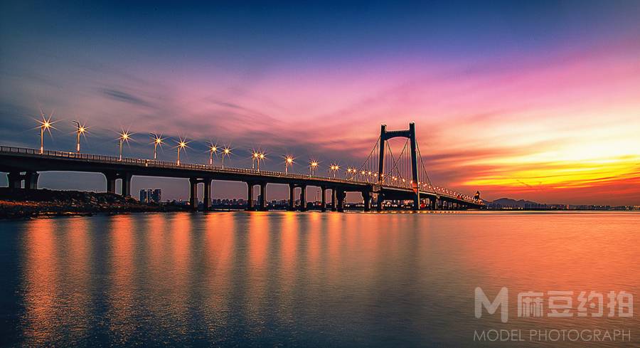 夜景模特