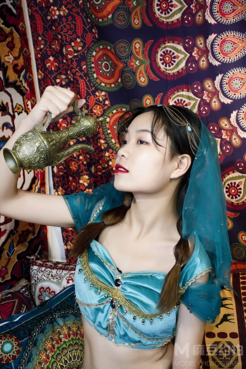 纪实模特