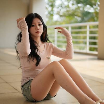 清新模特