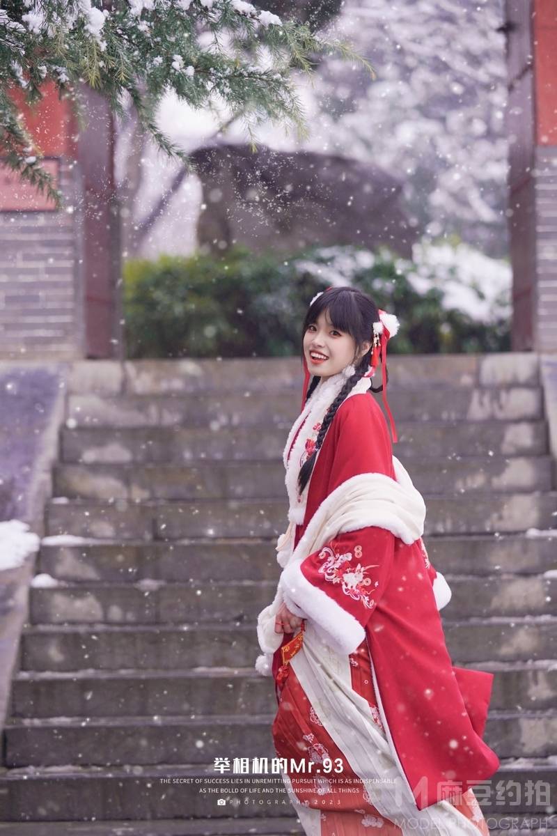 汉服模特