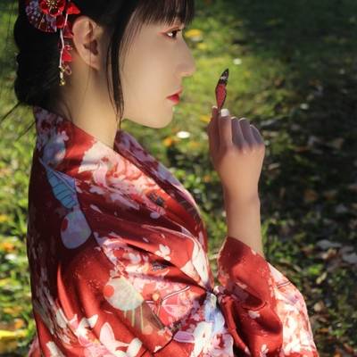情绪模特