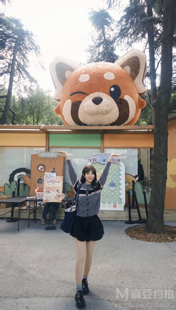 妆容模特