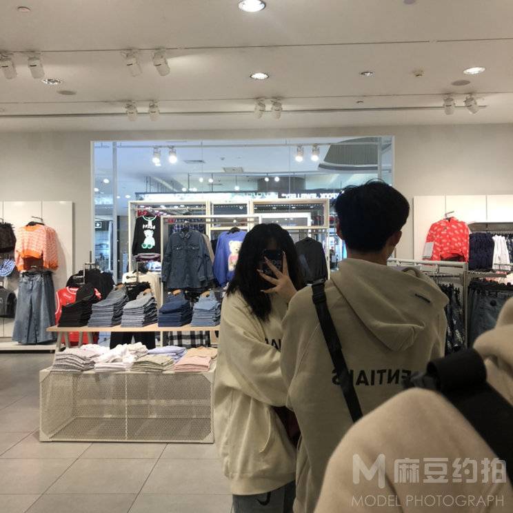 情侣模特