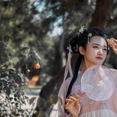 汉服模特