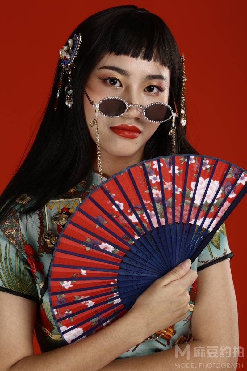 清新模特