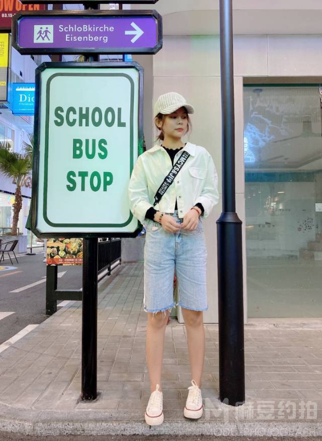 清新模特