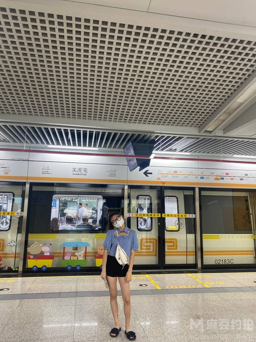 纪实模特