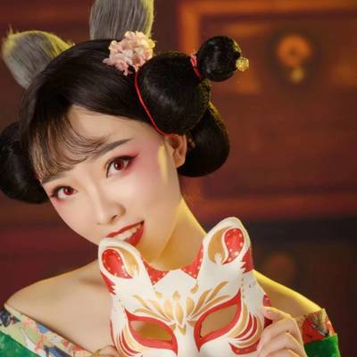 妆容模特