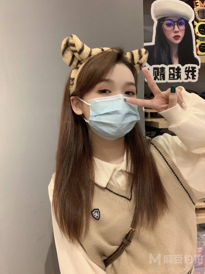 清新模特