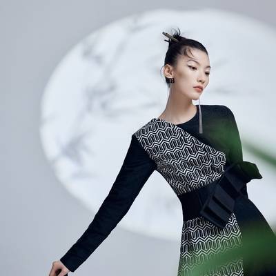 黑白模特