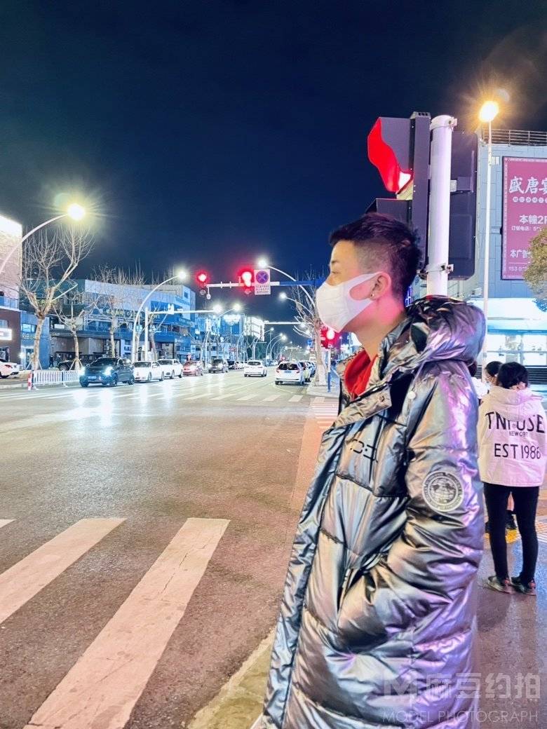 夜景模特