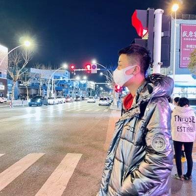 夜景模特