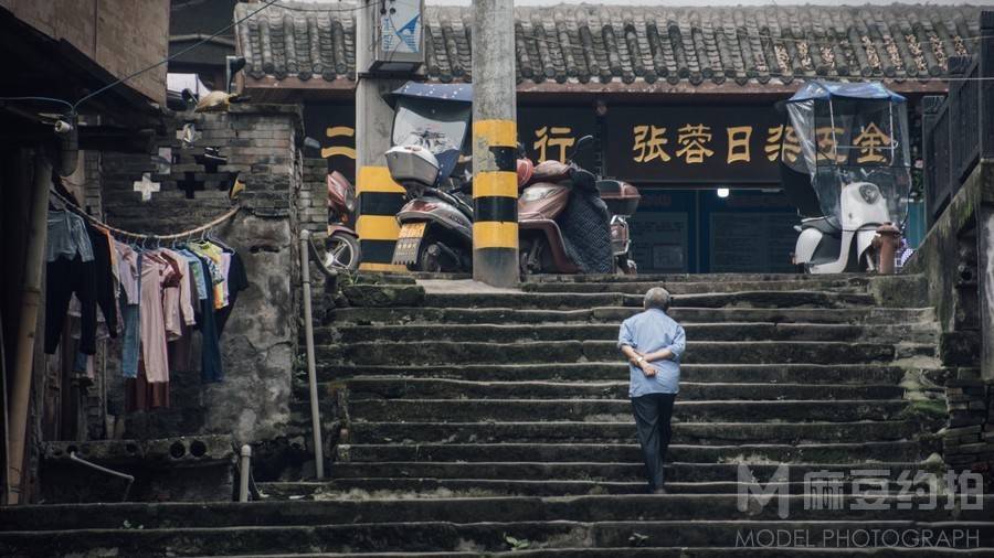 纪实模特