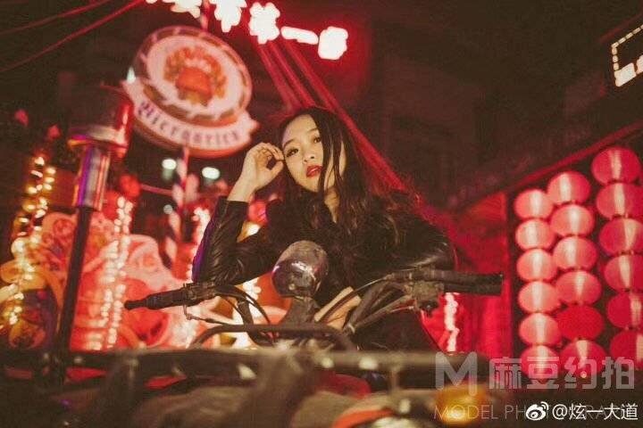 暗黑模特