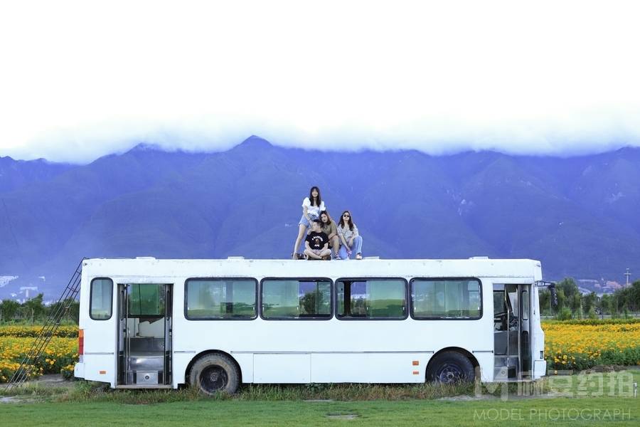 清新模特