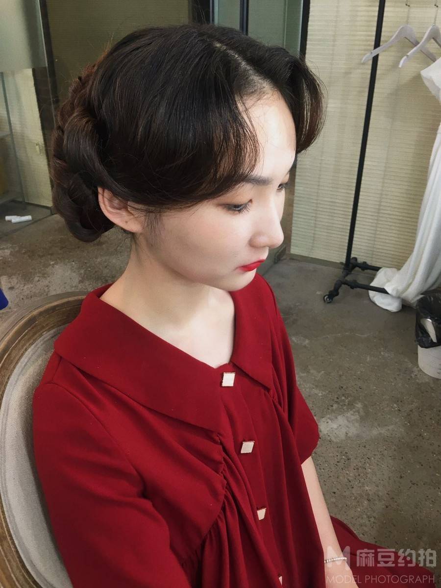 妆容模特