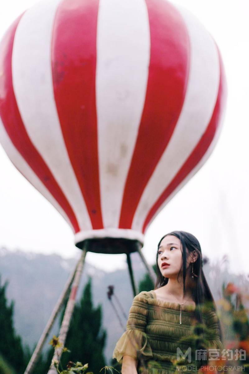 情绪模特