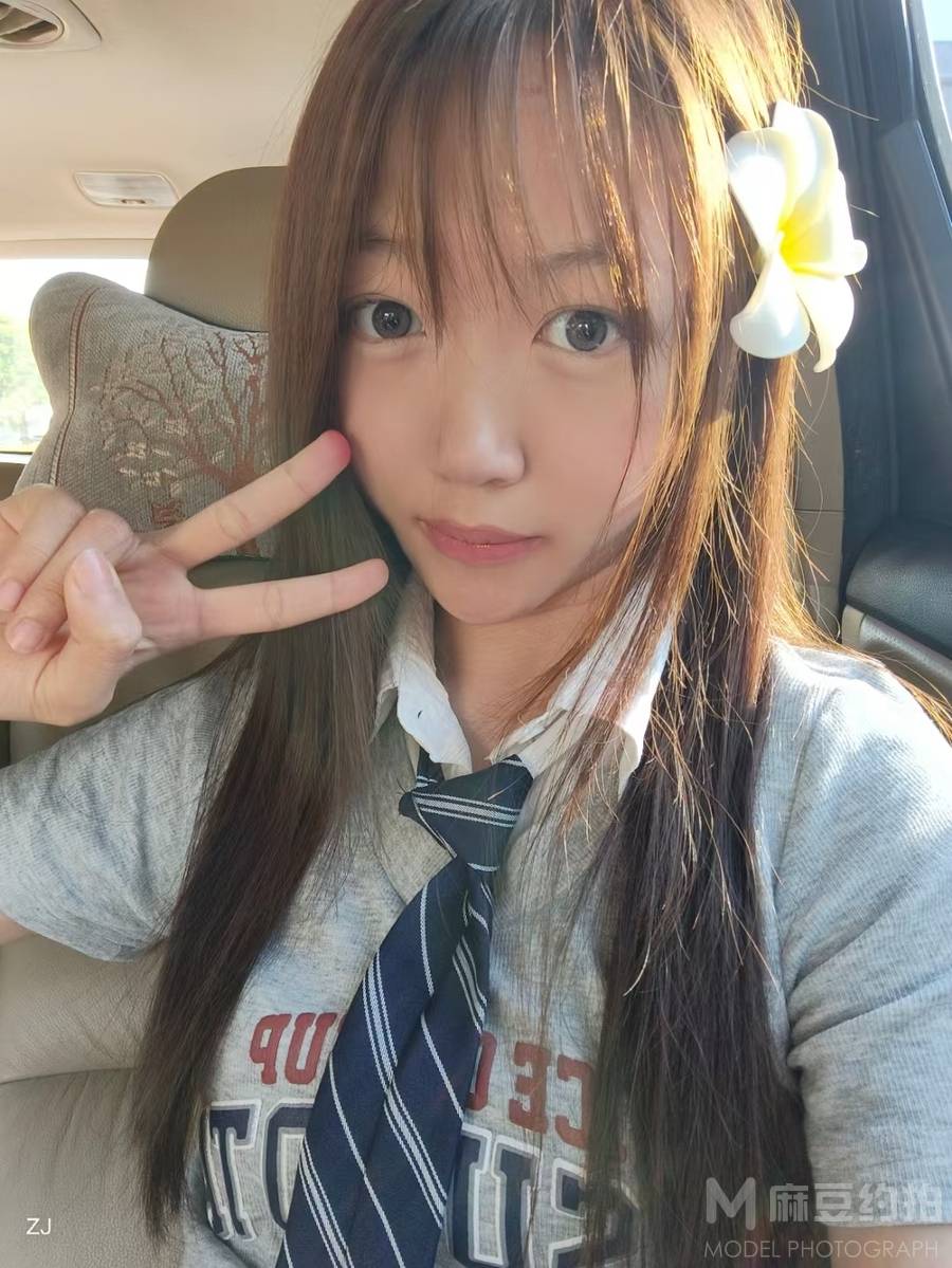 胶片模特