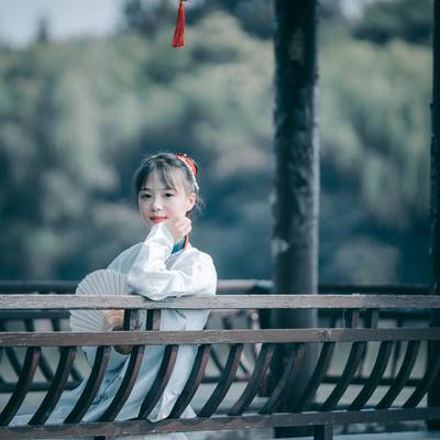 汉服模特