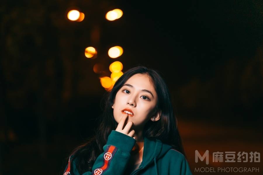 夜景模特