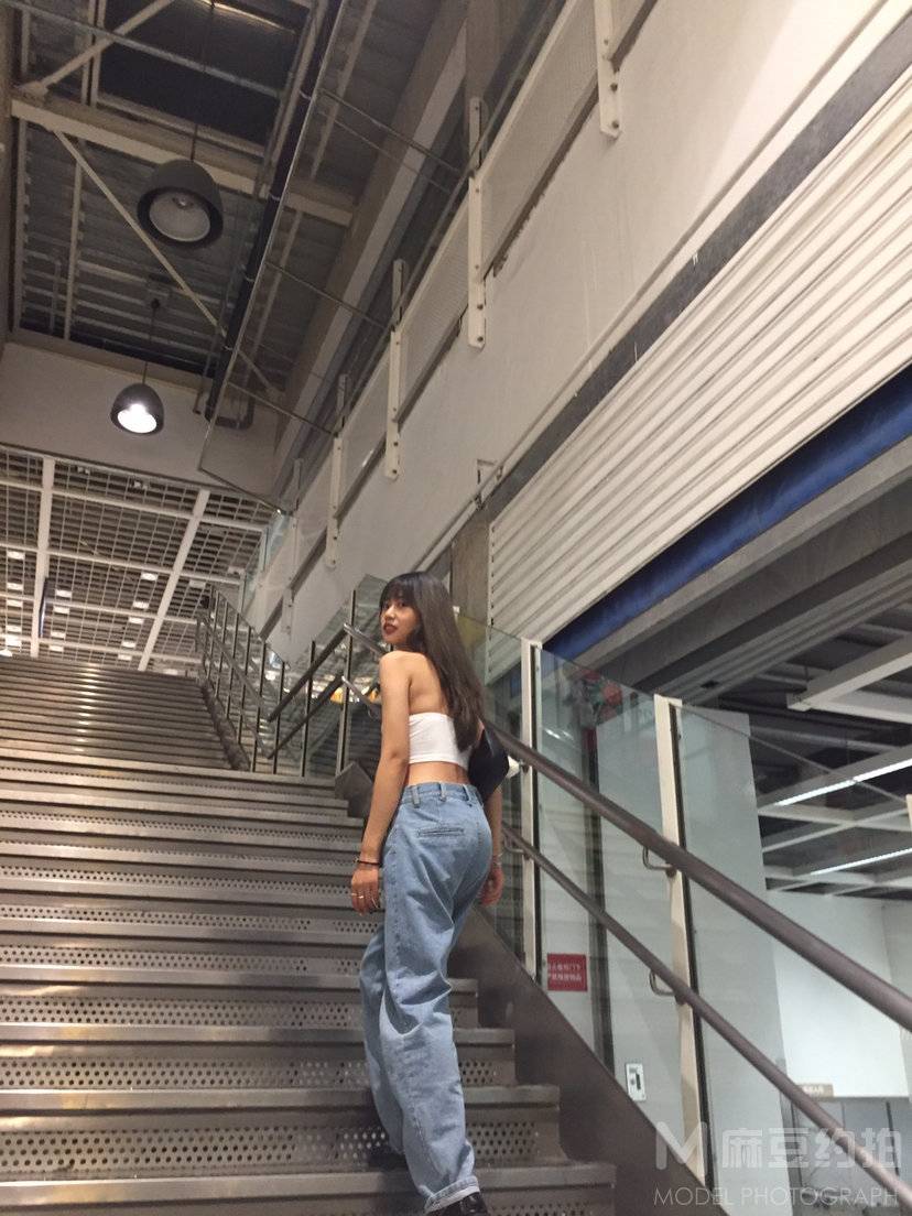 纪实模特
