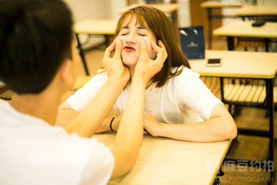 情侣模特