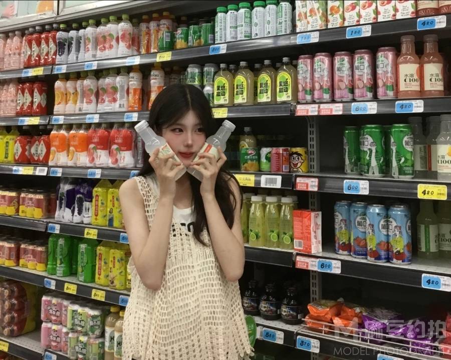 妆容模特
