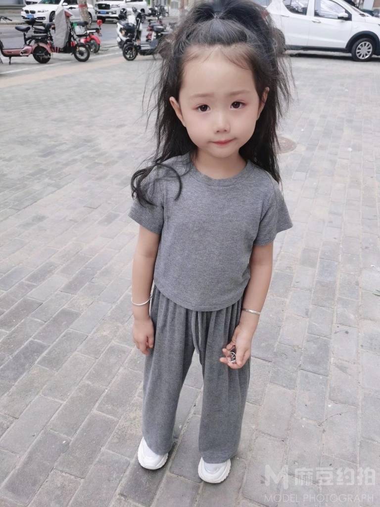 儿童摄影模特