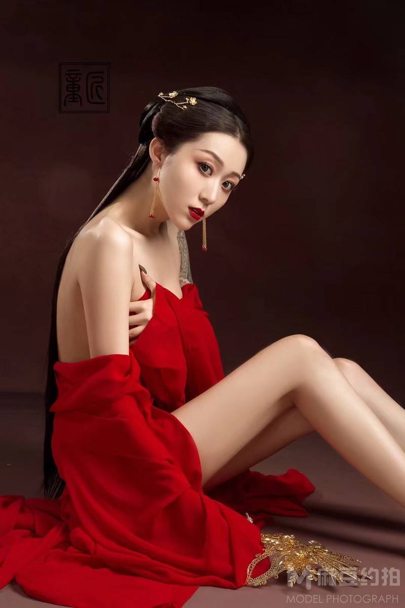 暗黑模特