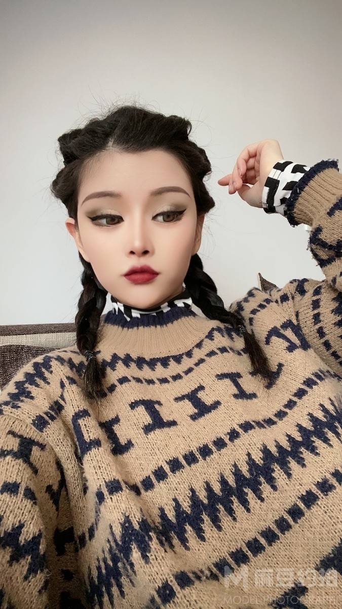 妆容模特