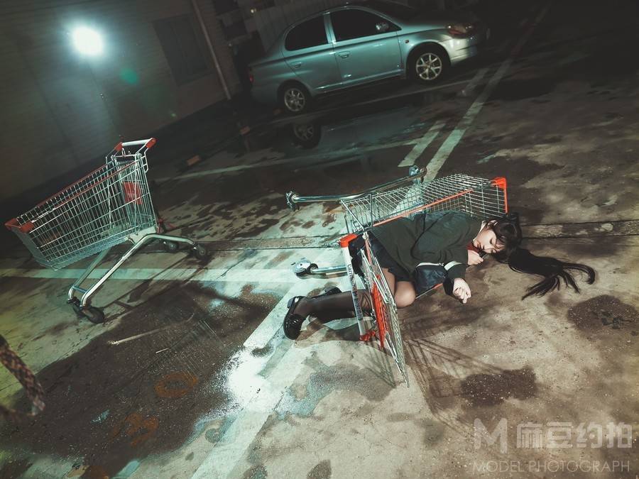 暗黑模特