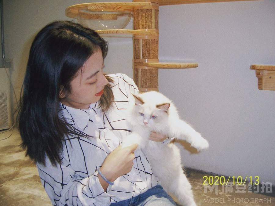 胶片模特