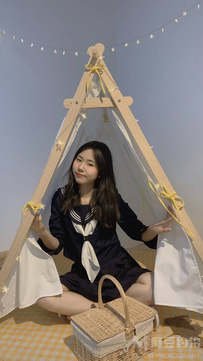 校园模特